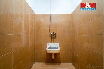 Nabízíme k prodeji nebytové prostory o celkové ploše 324 m²,