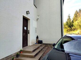 Prodej vícegenerační vily / bytového domu (3 byty, 483 m²), 