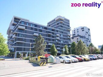 Prodej bytu 2+kk 53 m2 s balkonem (5 m2) a příslušenstvím - 
