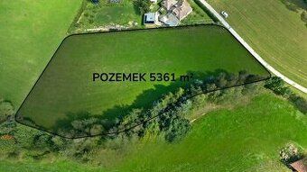Prodám zasíťovaný pozemek se zděnou chatou v započaté rekons