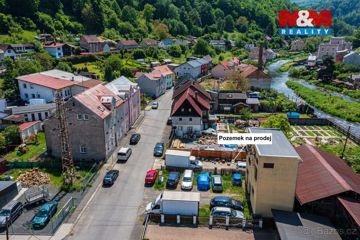 Nabízíme k prodeji pozemek o výměře 109 m² v obci Benešov na