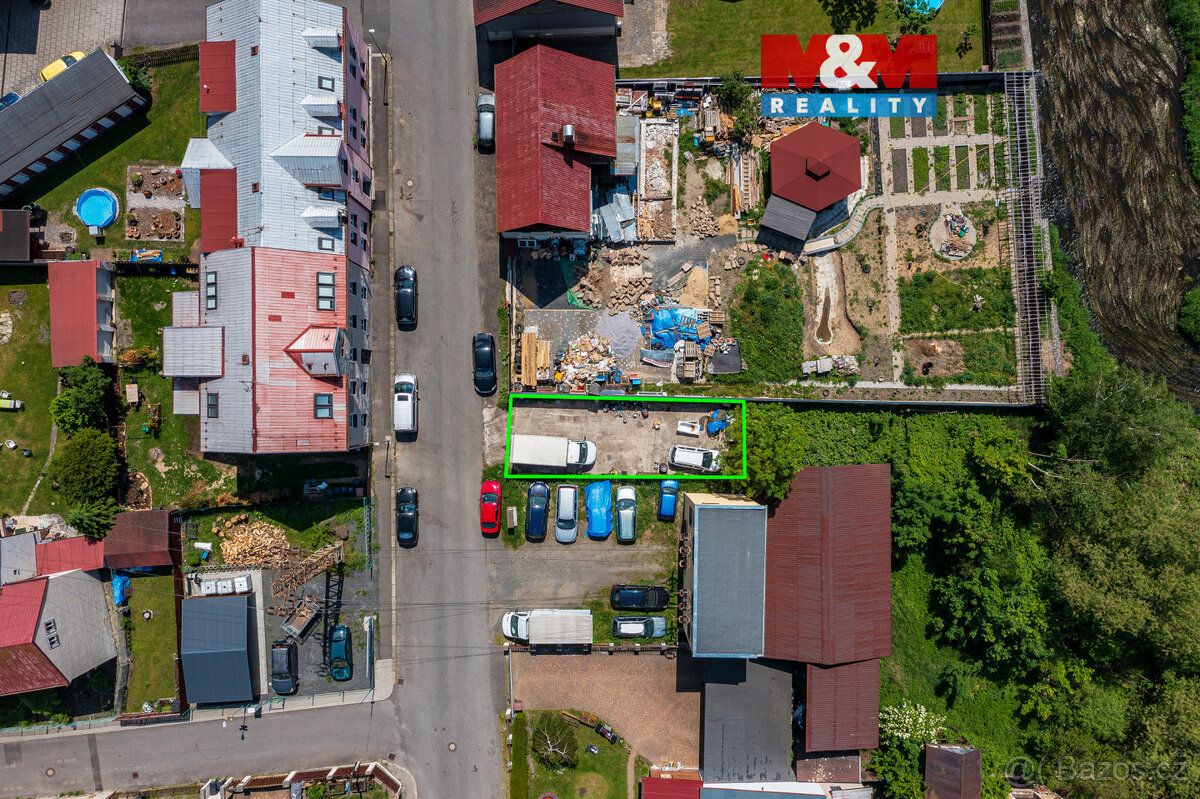 Nabízíme k prodeji pozemek o výměře 109 m² v obci Benešov na