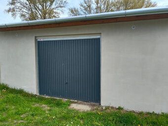 Pronajmu garáž dlouhodobě v Ostravě-Slezké Vedle Lídlu o vým