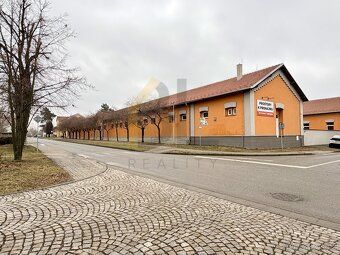 Nabízím k podnájmu výrobní / skladovací halu o celkové výměř