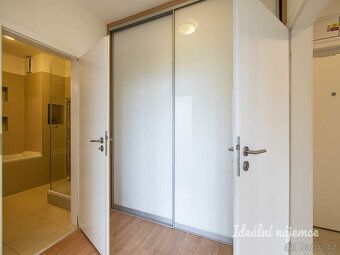 K dlouhodobému podnájmu nabízíme krásný byt o dispozici 3+kk