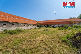 Nabízíme k prodeji jedinečný rozlehlý pozemek o výměře 18 48