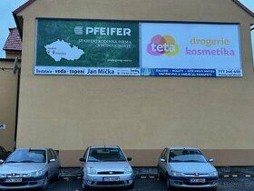 Pronajmu reklamní plochu 5,1 x 2,4m (šířka x výška) pro rekl