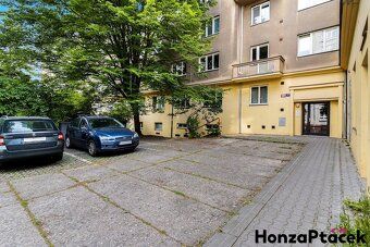 Ev.č. 15596 Nabízím byt 2+1 o ploše téměř 70 m2 ve Lvovské u
