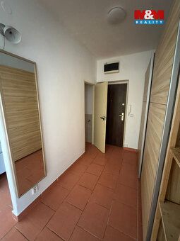 Nabízíme pronájem velmi pěkného bytu 2+1 o užitné ploše 54 m
