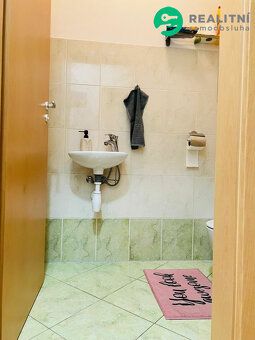 Nabízíme byt v osobním vlastnictví 4+kk o užitné ploše 92 m²