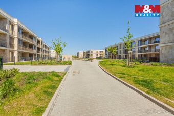 Nabízíme poslední byt 65 m² se zahrádkou 85 m² ihned k nastě