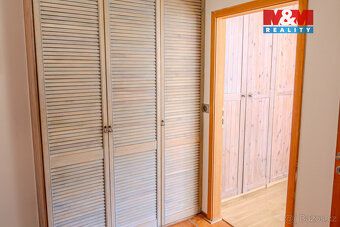 Pronájem moderního a světlého bytu 2+kk o výměře 50 m², situ