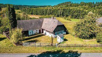 Nabízím na prodej zemědělskou usedlost (roubenka) na konci o