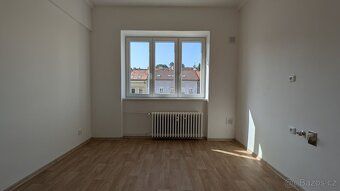 Městská část Praha 6 vyhlašuje veřejnou soutěž o nájem obecn