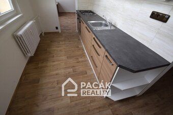 Ev.č. 00837 Nabízíme k pronájmu zrekonstruovaný světlý byt o