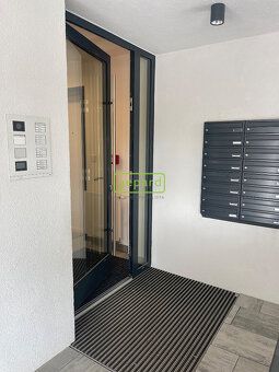 Dovolujeme si Vám exkluzivně nabídnout k pronájmu zcela nový