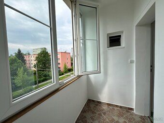 Nabízíme k pronájmu útulný byt 3+kk v klidné lokalitě Klíšsk