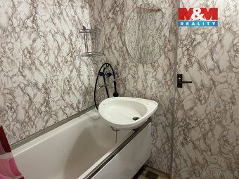 Nabízíme k pronájmu byt o dispozici 2+kk a výměře 43 m², kte