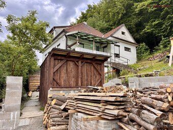 Rodinný dům 4+1 s pozemkem 718 m² a krásným výhledem – Račic