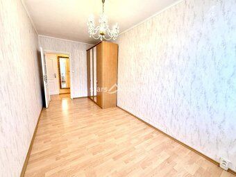 Stars reality Vám zprostředkují pronájem bytu 3+1 s lodžií o