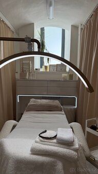 Nabízíme pronájem obchodního prostoru 30 m2 v areálu UAN, Zv