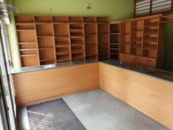 Nabízíme pronájem obchodního prostoru 30 m2 v areálu UAN, Zv