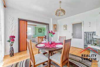 Prostor, světlo, soukromí a příroda. Rodinný dům ve Vělopolí