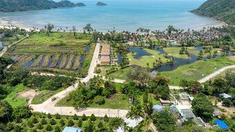 pronájem nebo prodej 6.5 mil.Kč/ks dvou vil na ko chang v Th