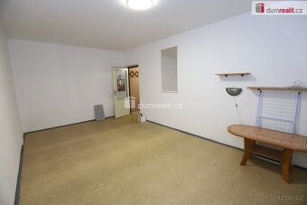 , Dumrealit.cz Vám zprostředkuje pronájem slunného bytu 1+1 