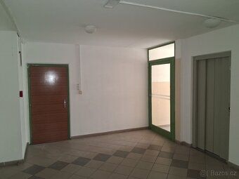 🏡 Atraktivní 2+kk s lodžií v klidné lokalitě Kamýk (Praha 4)