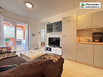Novalja, ostrov Pag – apartmán 42,30 m², zahrada 88 m², velk