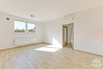 Nabízíme k pronájmu nově zrekonstruovanou bytovou jednotku 2
