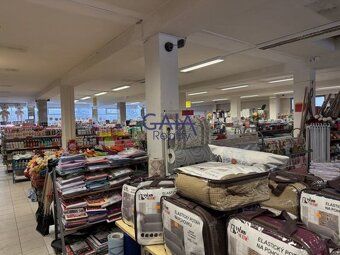 Nabízíme k prodeji zavedený komerční objekt občanské vybaven