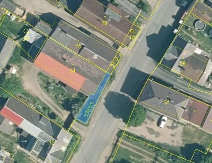 Prodám zajímavej pozemek v centru obce Brod nad Tichou na st