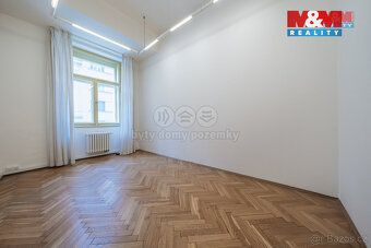 Nabízíme k pronájmu reprezentativní kancelářské prostory o v