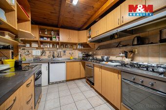 Sokolí hnízdo, penzion s krásným ubytováním, zavedenou resta