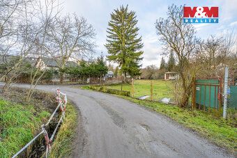Nabízíme k prodeji zahradu o rozloze 702 m², ideální pro sta