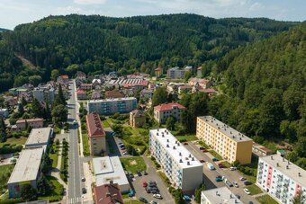 Prodej pozemku Úpice, okres Trutnov.
Pozemek o rozloze 5361 