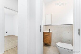 POSLEDNÍ VOLNÝ BYT! Prodej bytu 2kk, 65 m², s parkovacím stá