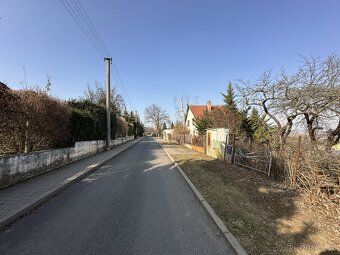 MOŽNÁ VÝMĚNA ZA JINÉ POZEMKY NEBO BYTY - NABÍDNĚTE
POZEMEK J