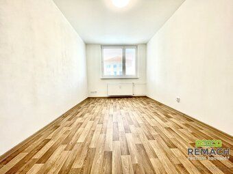 Ev.č. 03532 Nabízíme k pronájmu prostorný byt o dispozici 3+
