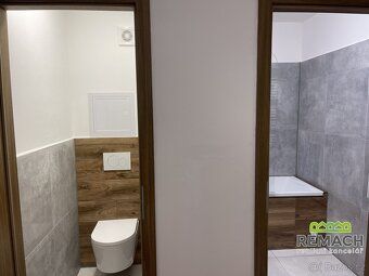 Ev.č. 03532 Nabízíme k pronájmu prostorný byt o dispozici 3+