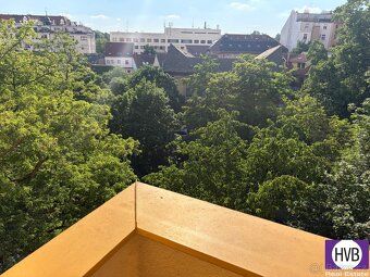 Pronájem částečně zařízeného bytu 2+kk, 55,5 m2/balkon, komo