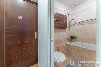 Ev.č. 00881 Podkrovní byt 2+kk, Orebitská, Praha 3 — Žižkov 