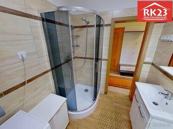 Ev.č. 01507 Prodej rodinného domu s velkou zahradou ve Valec