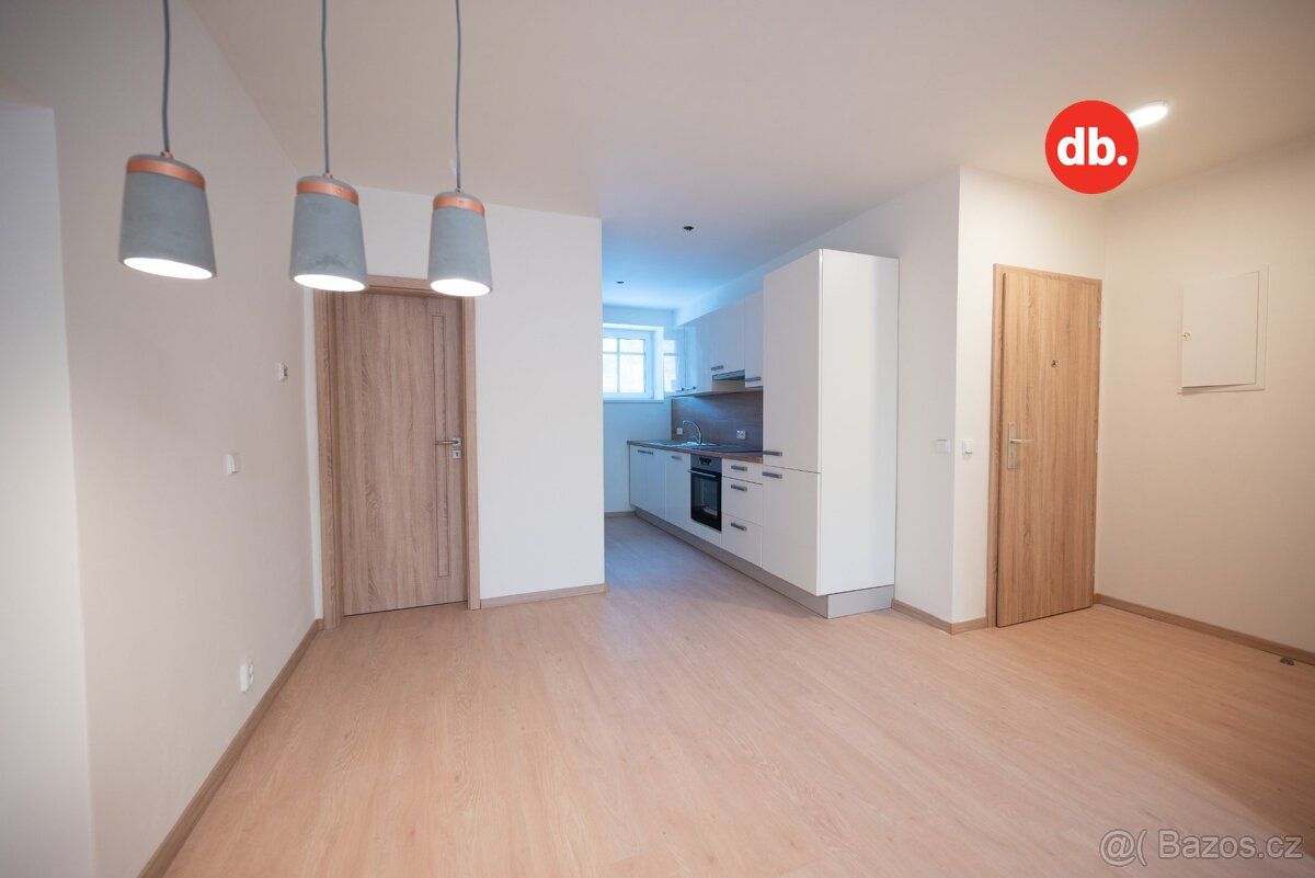 Ev.č. 01742 Nabízíme k pronájmu, velmi pěkný byt 1+1. Výměra