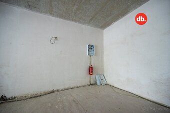 Ev.č. 01711 Nabízíme k prodeji nebytovou jednotku v přízemí 