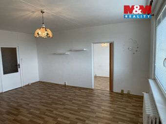Nabízíme k pronájmu byt o dispozici 2+kk a výměře 43 m², kte