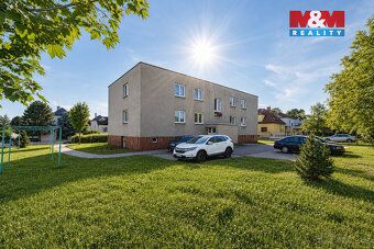 Nabízíme k prodeji světlý a pečlivě udržovaný byt o dispozic