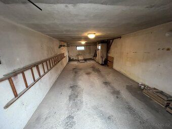 Prodej slunného, prostorného bytu 3+1 - 72 m2 v Písku. Sklep